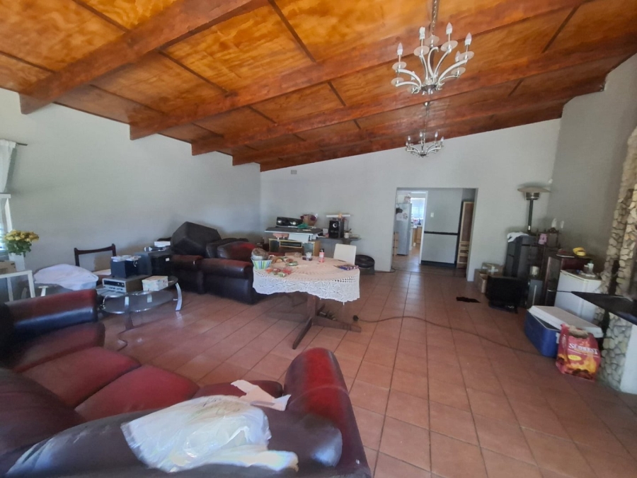 5 Bedroom Property for Sale in Bayswater Free State